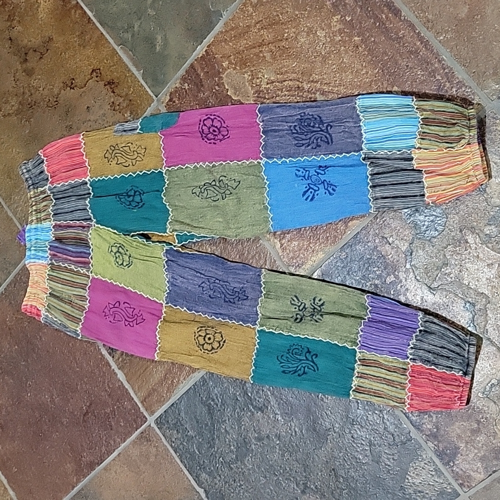 Rising International Patchwork Side Pocket Hippie… - image 7